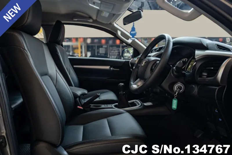 2025 Toyota / Hilux / Revo Stock No. 134767