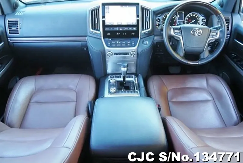 2021 Toyota / Land Cruiser Stock No. 134771