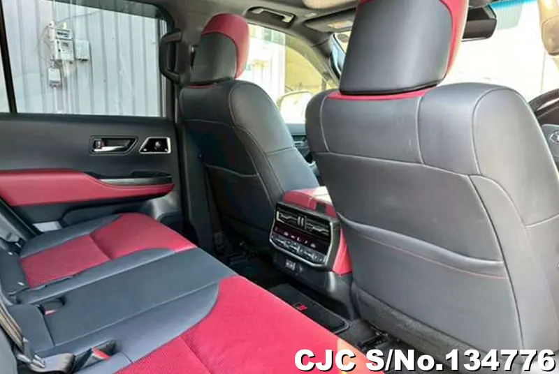 2025 Toyota / Land Cruiser Stock No. 134776