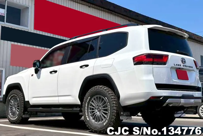 2025 Toyota / Land Cruiser Stock No. 134776