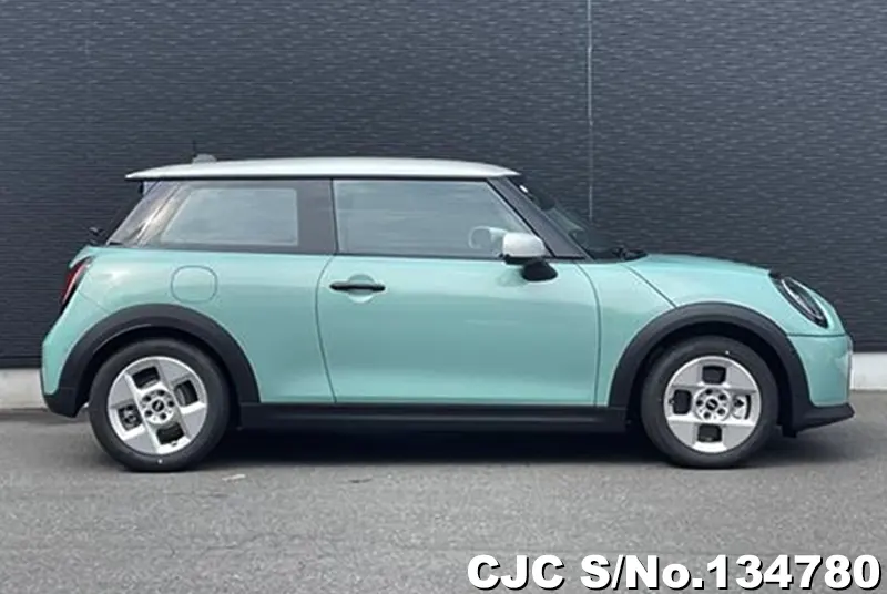 2025 BMW / Mini Cooper Stock No. 134780