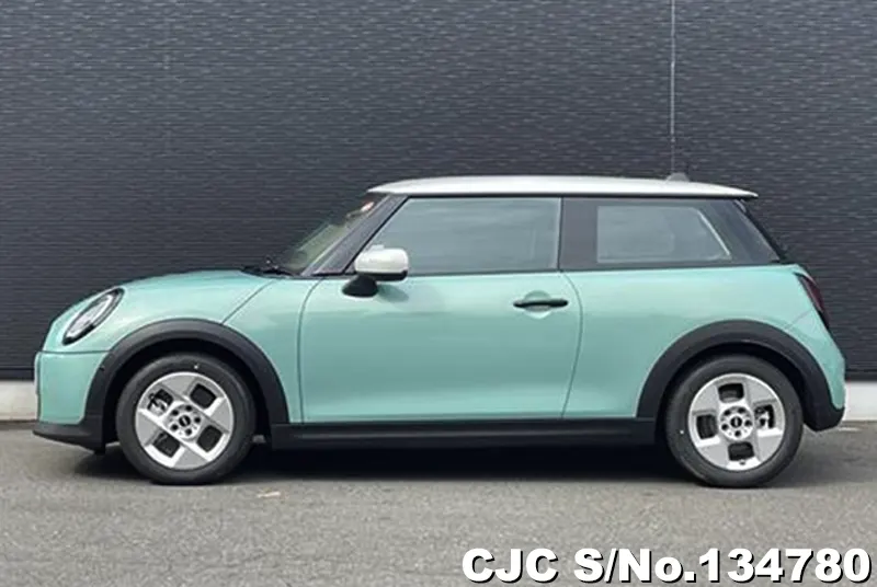 2025 BMW / Mini Cooper Stock No. 134780