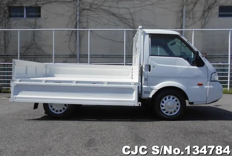 2017 Mazda / Bongo Stock No. 134784