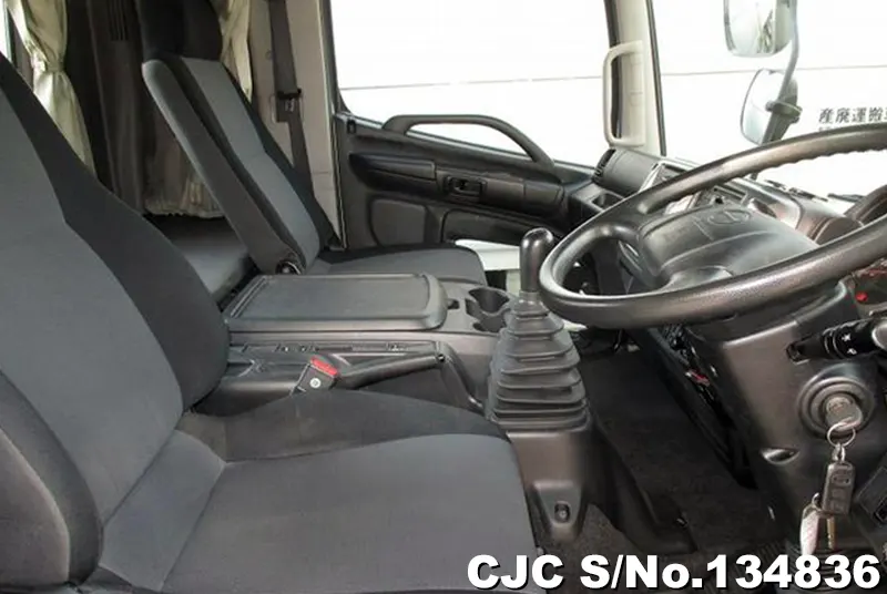 2015 Hino / Ranger Stock No. 134836