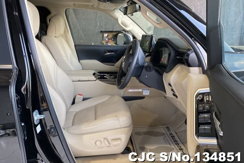 2023 Toyota / Land Cruiser Stock No. 134851