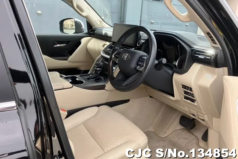 2023 Toyota / Land Cruiser Stock No. 134854