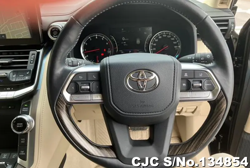 2023 Toyota / Land Cruiser Stock No. 134854