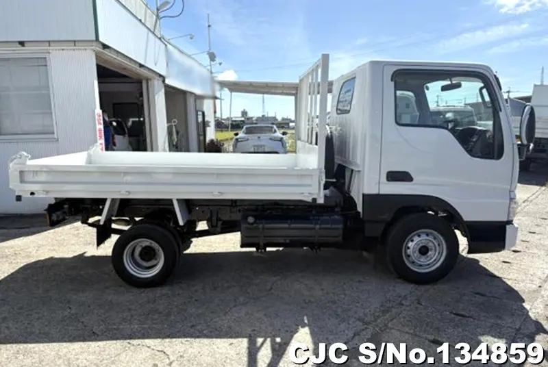 2005 Mazda / Titan Stock No. 134859
