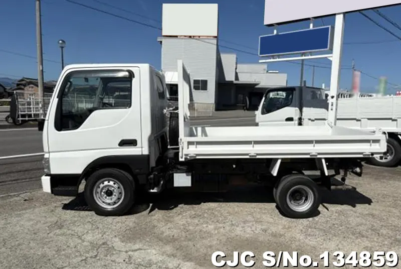 2005 Mazda / Titan Stock No. 134859