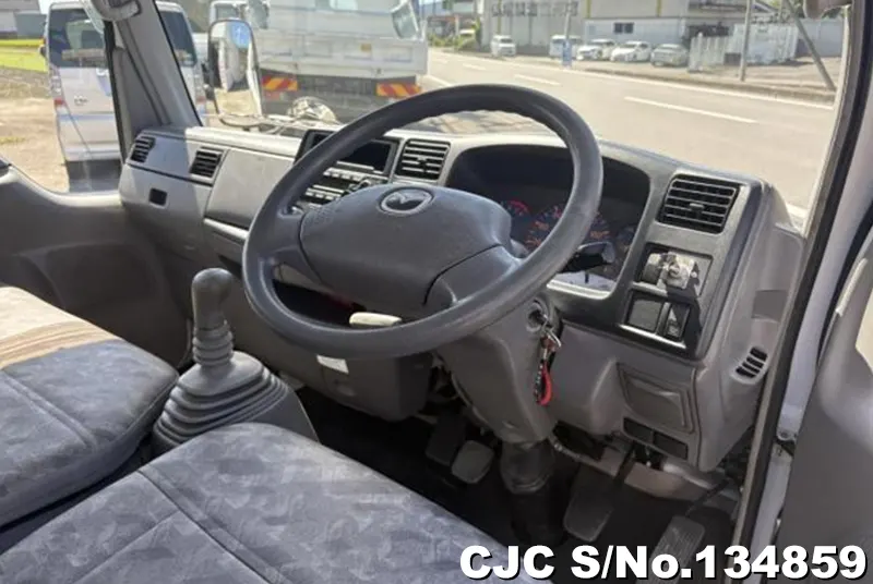 2005 Mazda / Titan Stock No. 134859