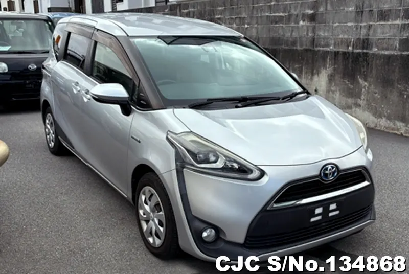 2017 Toyota / Sienta Stock No. 134868