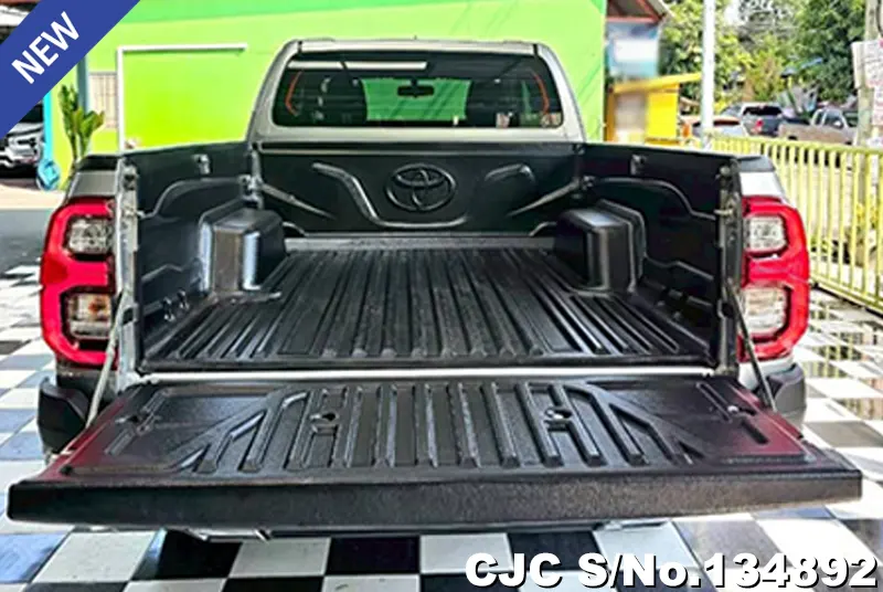 2022 Toyota / Hilux / Revo Stock No. 134892