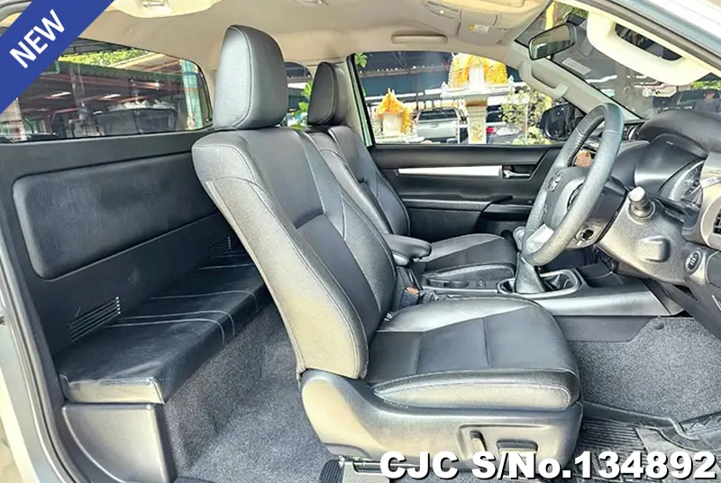 2022 Toyota / Hilux / Revo Stock No. 134892