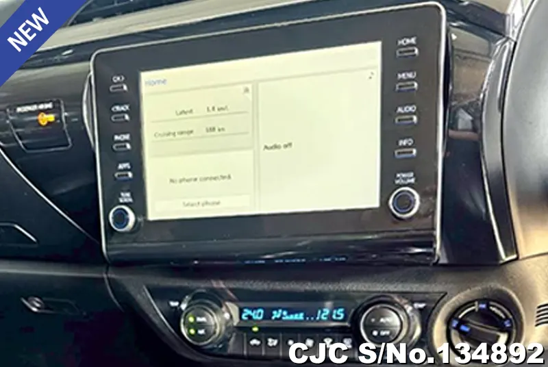 2022 Toyota / Hilux / Revo Stock No. 134892
