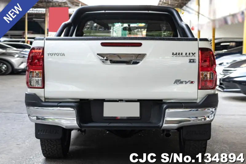 2017 Toyota / Hilux / Revo Stock No. 134894