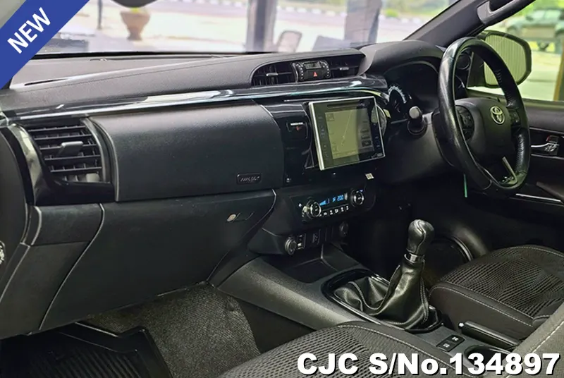 2019 Toyota / Hilux / Revo Rocco Stock No. 134897