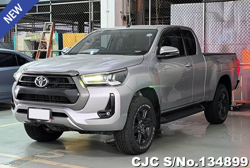 2021 Toyota / Hilux / Revo Stock No. 134899