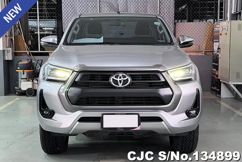 2021 Toyota / Hilux / Revo Stock No. 134899