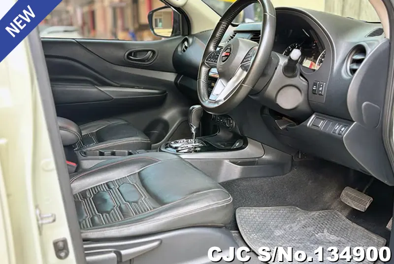 2021 Nissan / Navara Stock No. 134900