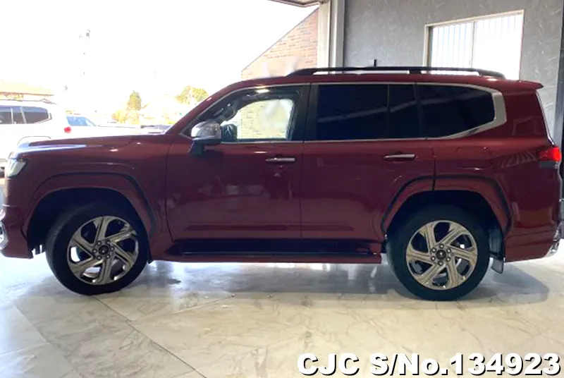 2022 Toyota / Land Cruiser Stock No. 134923