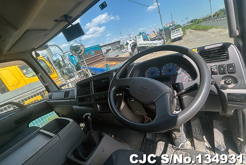 2016 Nissan / Condor Stock No. 134931