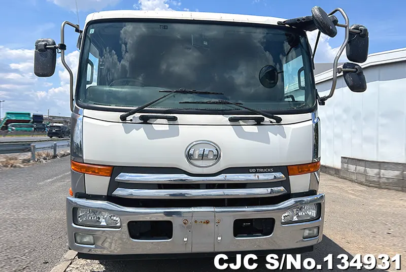 2016 Nissan / Condor Stock No. 134931