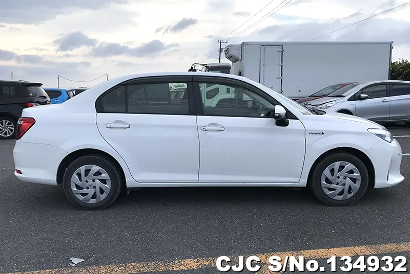 2018 Toyota / Corolla Axio Stock No. 134932