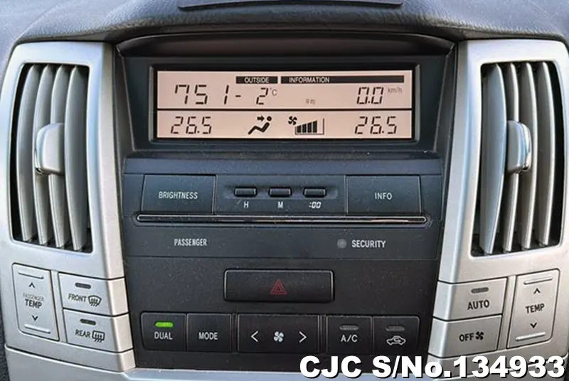 2009 Toyota / Harrier Stock No. 134933