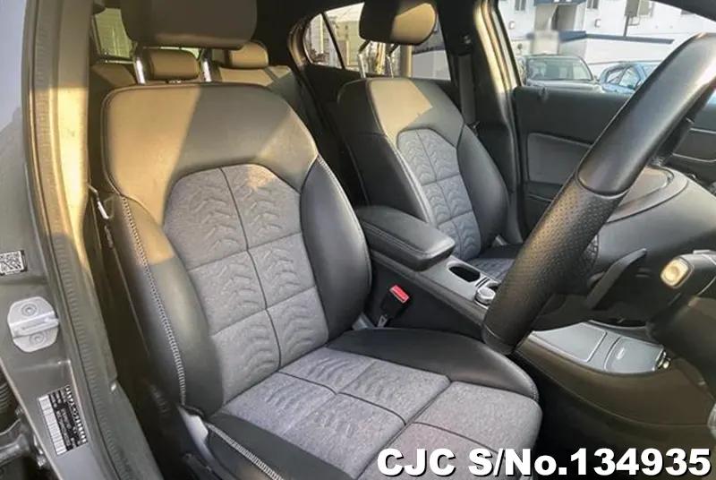 2017 Mercedes Benz / GLA Class Stock No. 134935