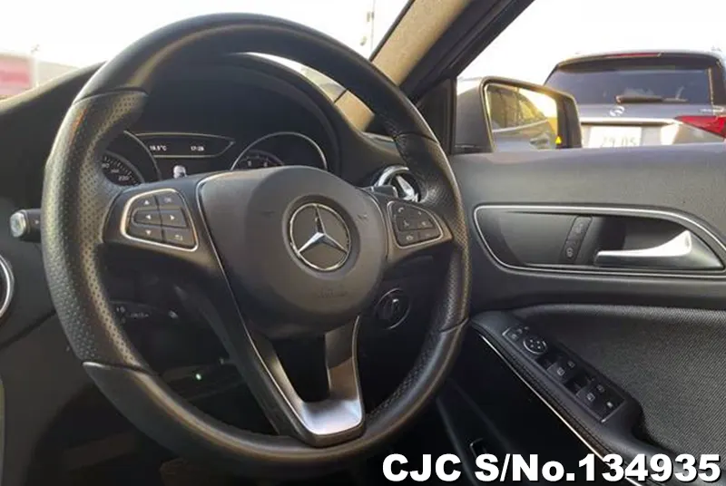 2017 Mercedes Benz / GLA Class Stock No. 134935