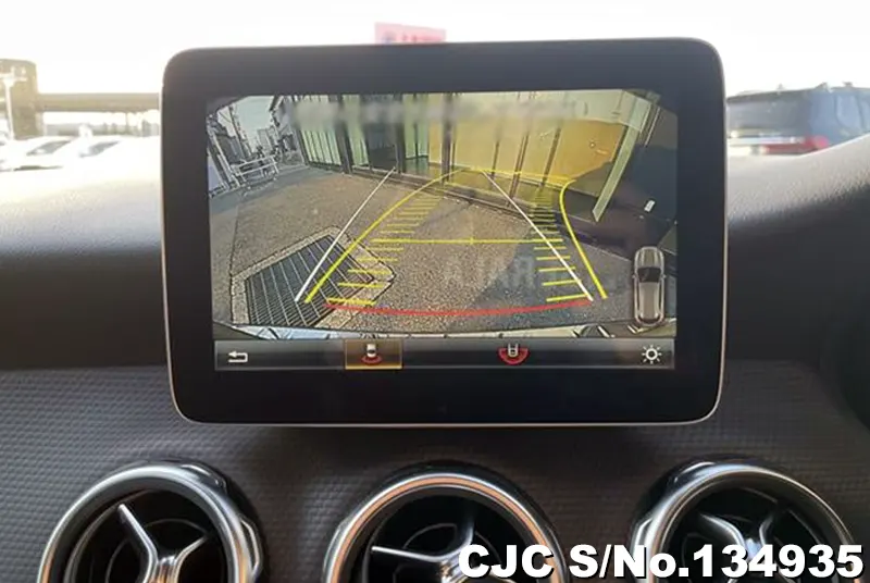 2017 Mercedes Benz / GLA Class Stock No. 134935