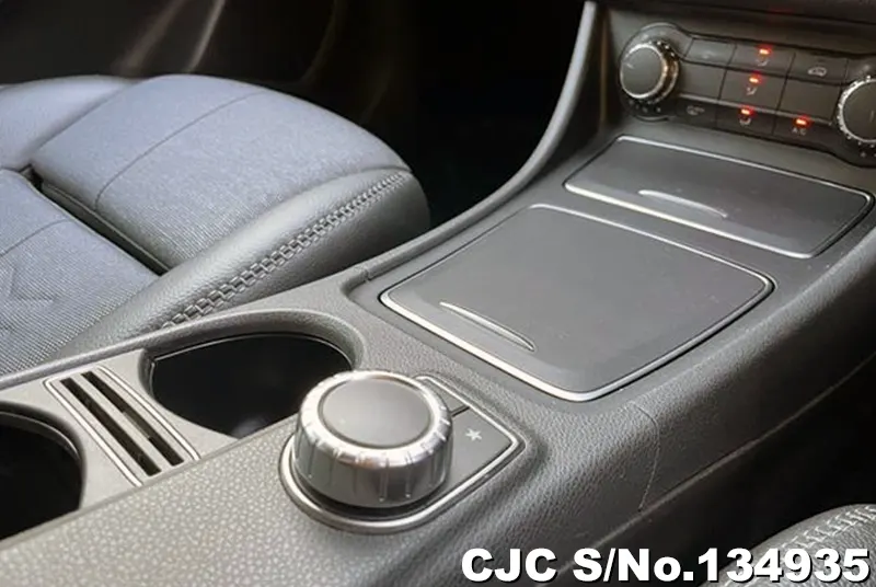 2017 Mercedes Benz / GLA Class Stock No. 134935