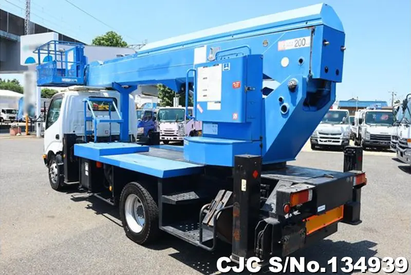 2011 Hino / Dutro Stock No. 134939