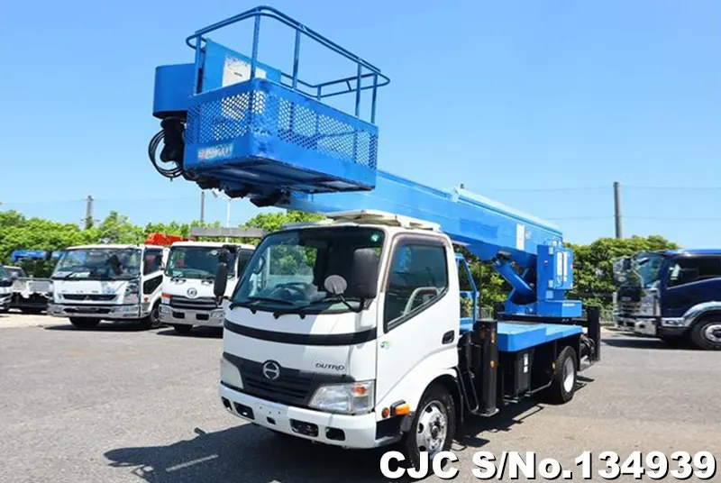 2011 Hino / Dutro Stock No. 134939