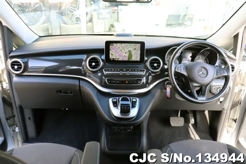 2015 Mercedes Benz / V Class Stock No. 134944