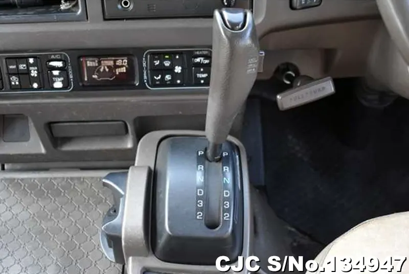 2009 Mitsubishi / Rosa Stock No. 134947