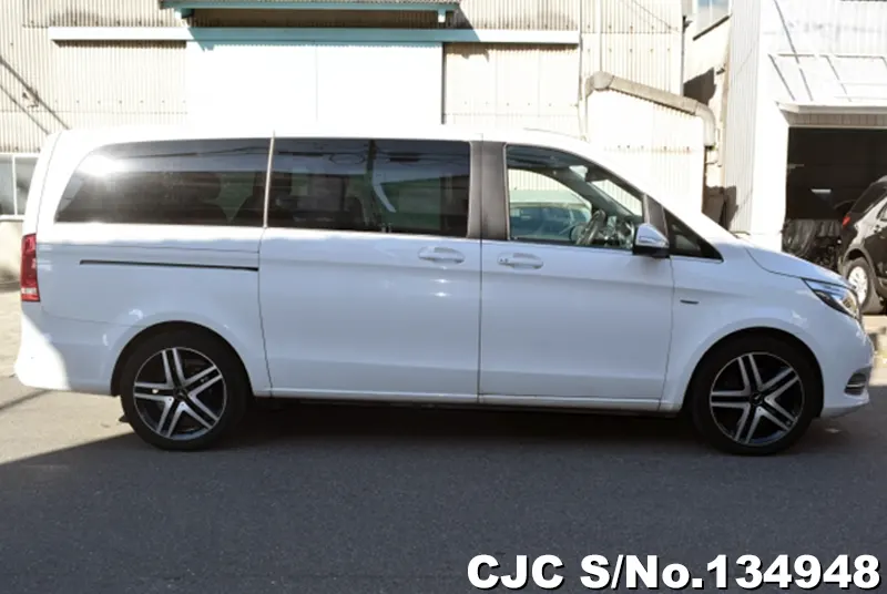2015 Mercedes Benz / V Class Stock No. 134948