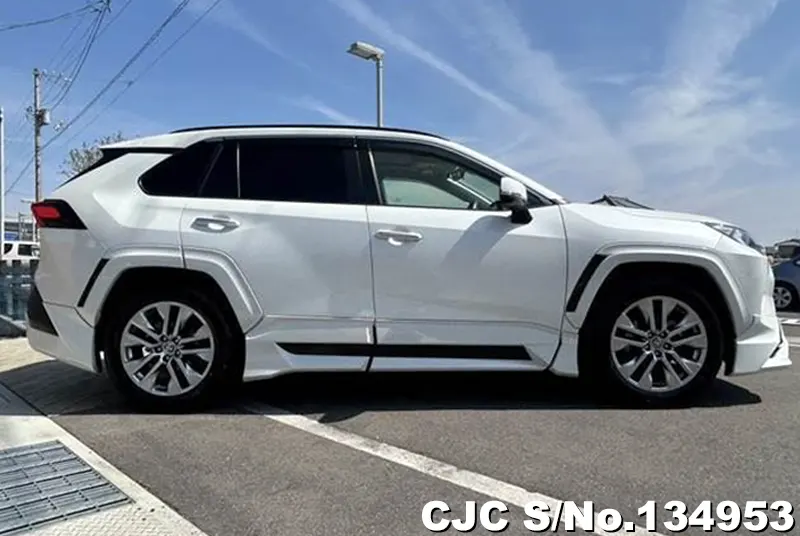 2021 Toyota / Rav4 Stock No. 134953