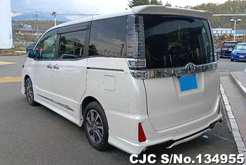 2019 Toyota / Voxy Stock No. 134955