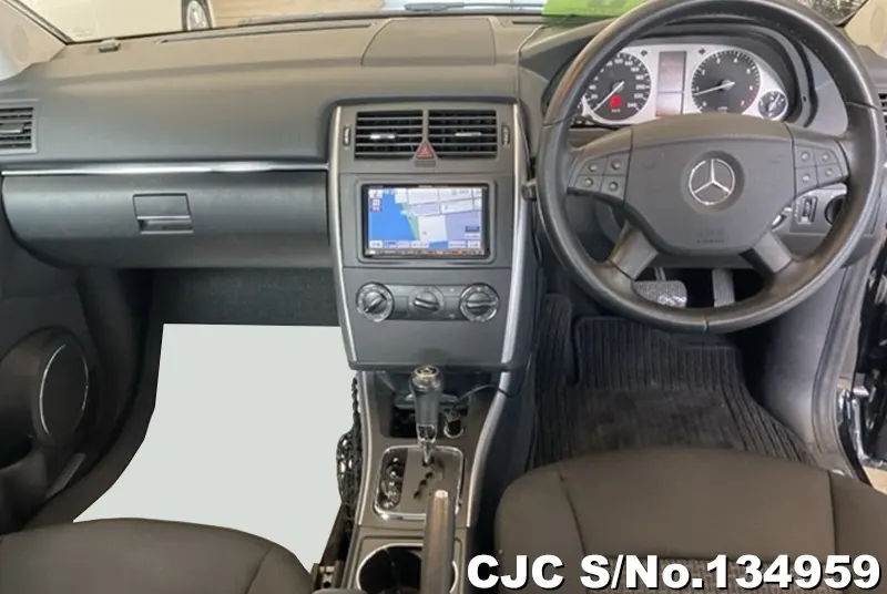 2011 Mercedes Benz / B Class Stock No. 134959