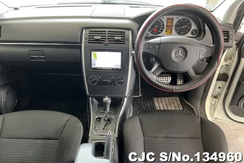 2011 Mercedes Benz / B Class Stock No. 134960