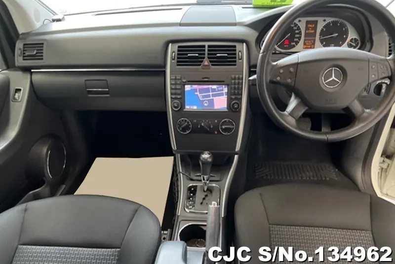 2010 Mercedes Benz / B Class Stock No. 134962