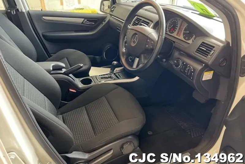 2010 Mercedes Benz / B Class Stock No. 134962