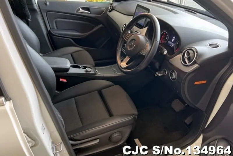 2018 Mercedes Benz / B Class Stock No. 134964