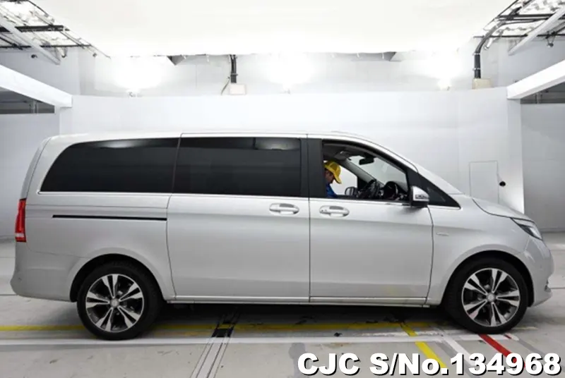 2016 Mercedes Benz / V Class Stock No. 134968