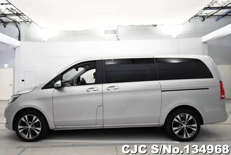 2016 Mercedes Benz / V Class Stock No. 134968
