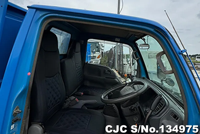 2006 Isuzu / Elf Stock No. 134975