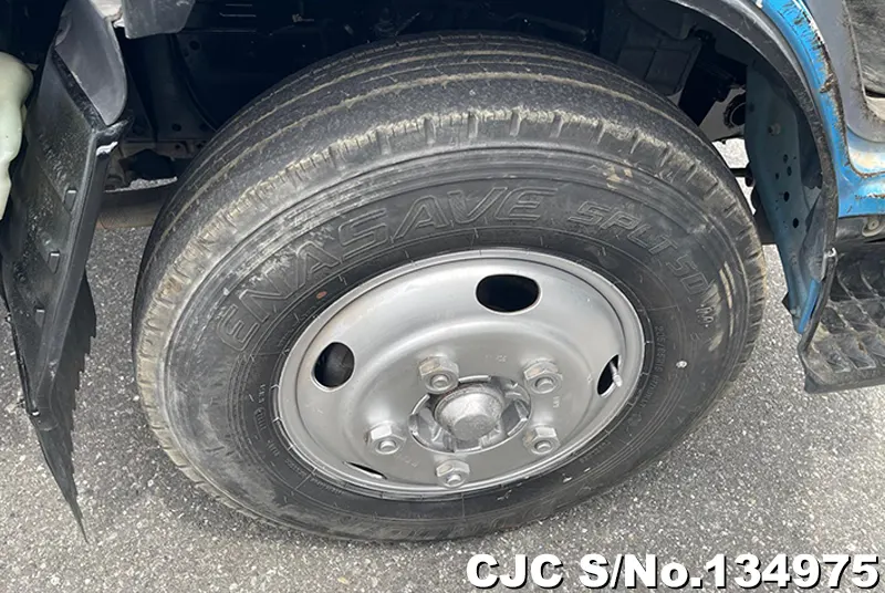 2006 Isuzu / Elf Stock No. 134975