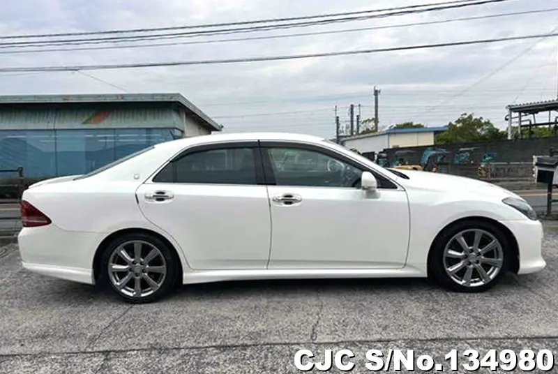 2009 Toyota / Crown Stock No. 134980