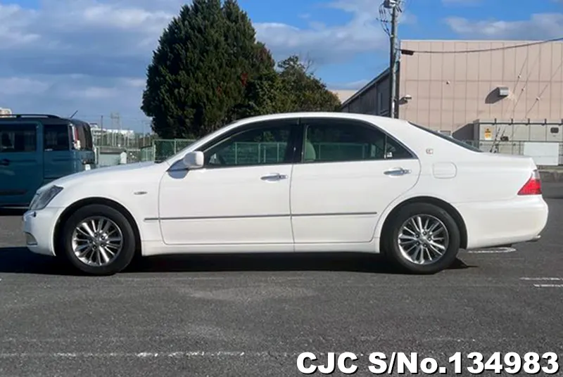 2008 Toyota / Crown Stock No. 134983